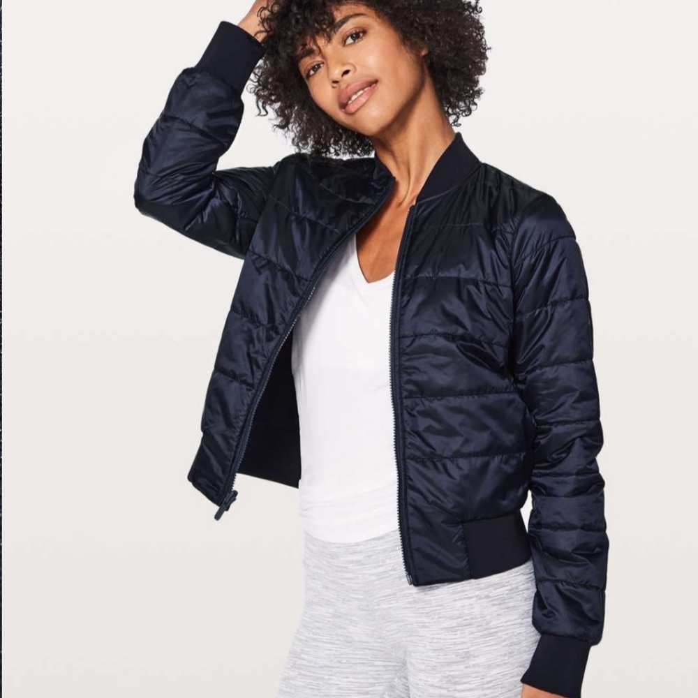 Lululemon Women's Black Reversible Full Zipper Non-Stop Bomber Jacket, Sz. 6